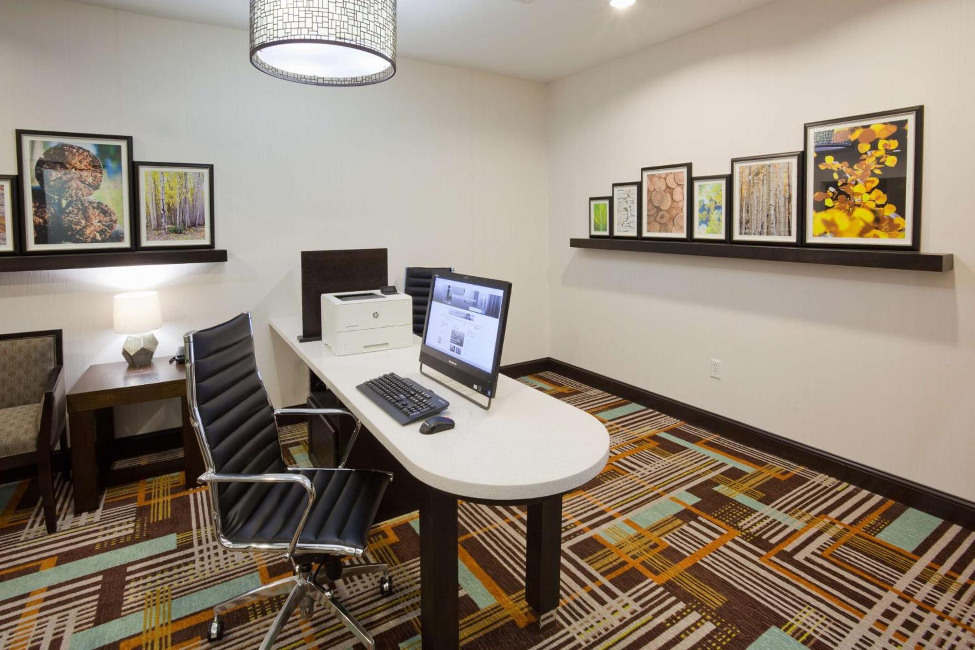 Homewood Suites Davenport Беттендорф Экстерьер фото