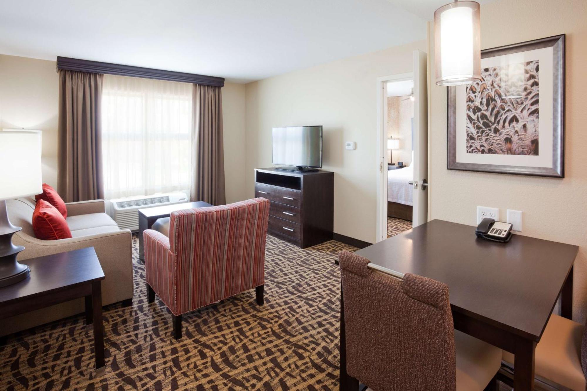 Homewood Suites Davenport Беттендорф Экстерьер фото