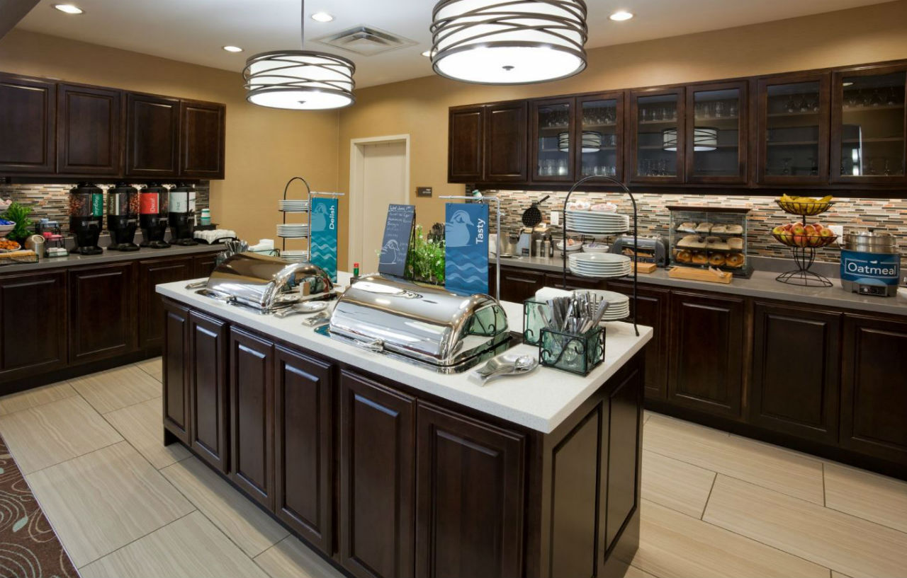 Homewood Suites Davenport Беттендорф Экстерьер фото